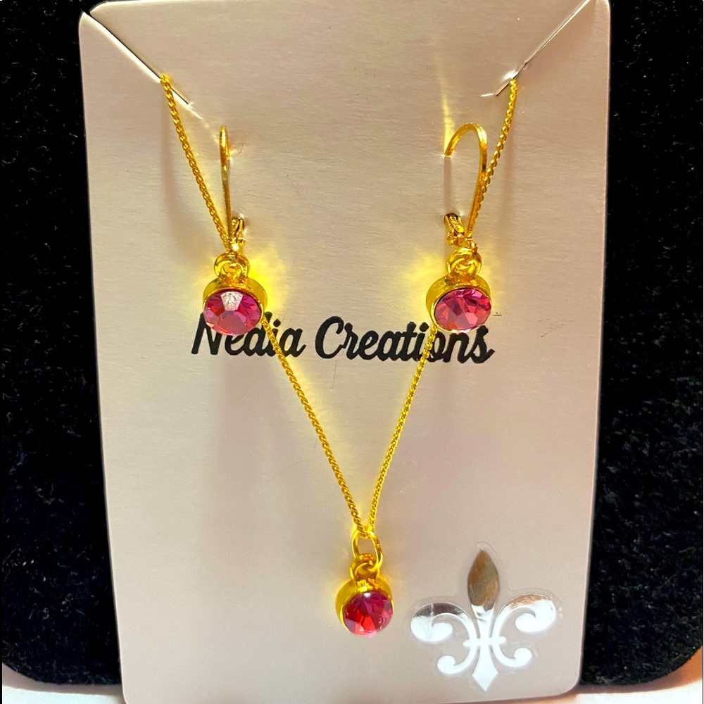 🔥Pink Rhinestone Necklace and Earrings Set 🔥